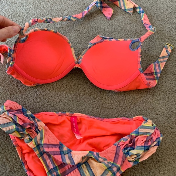 VS Swim Bombshell Swimsuit - Picture 3 of 5